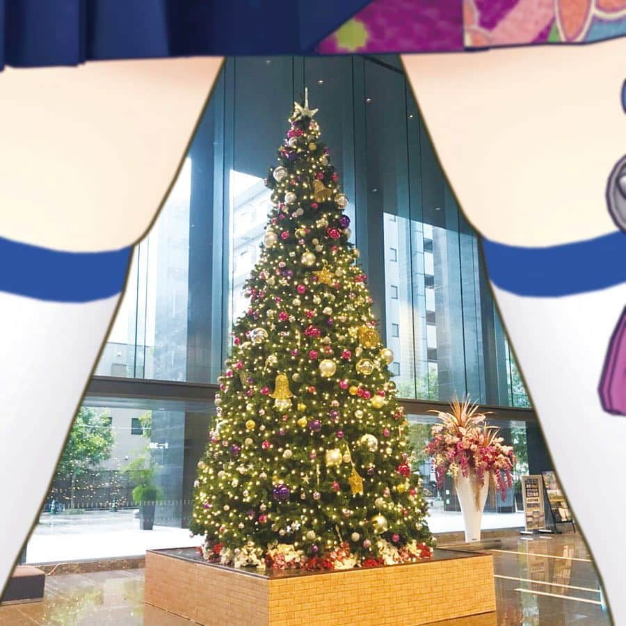 富士葵のインスタグラム：「🗻🍑 📍クリスマスツリー/東京都新宿区西新宿  今月の富士ももはイルミネーションシリーズ🎄✨ みんなのおすすめスポット教えてね😆🥂 . . . #富士葵 #fujiaoi #fujiaoi_official #富士もも#ふとももフレーム#富士山#イルミネーション#イルミネーション2018#クリスマスツリー#新宿#shinjuku#otaku#youtuber#youtube#バーチャルyoutuber  #VTuber#Aoich#idol#japanese#game#kawaii#kawaiigirl#kawaiianime #kawaiidesu #kawaii_anime #アニメ #日本 #声優 #二次元 #萌」