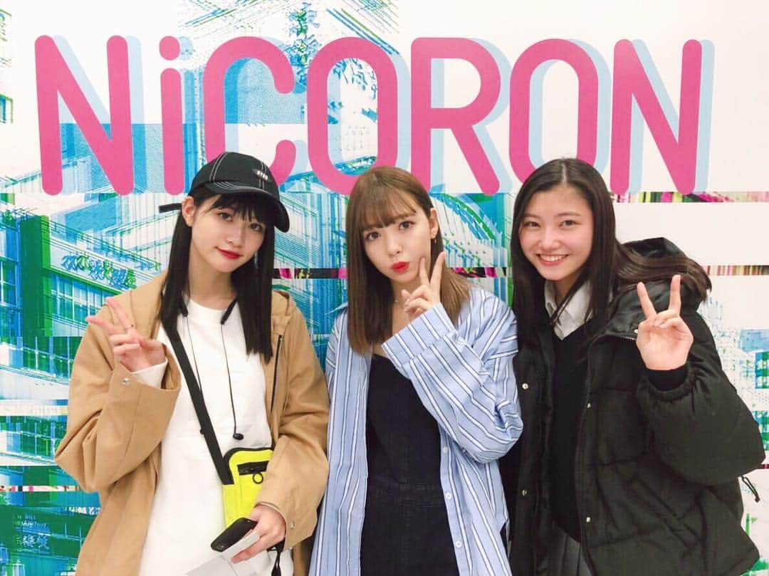 生見愛瑠さんのインスタグラム写真 - (生見愛瑠Instagram)「NiCORONの展示会へ、、、💛🧡とにかくタイプなものが多すぎて！！ お洋服はもちろん素敵でアクセとか鞄とか小物まで可愛くて届くのが楽しみ！早くあのトレーナー着たいna お久しぶりににこるさんともお会いできて嬉しかったです☺️ありがとうございました✨✨✨ #nicoron」12月6日 23時29分 - meru_nukumi