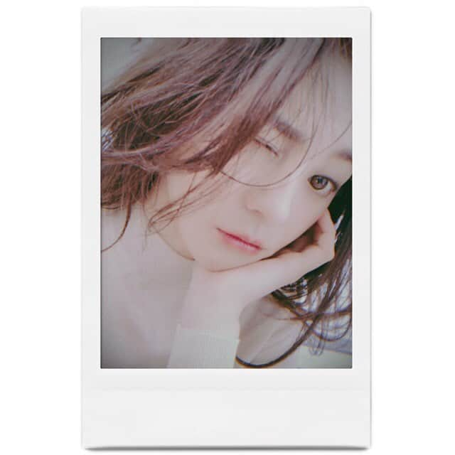 朝比奈彩さんのインスタグラム写真 - (朝比奈彩Instagram)「. . 今日はoggiの撮影でした＾＾ . ファッションやメイクページなど 撮影しました＾＾☆ 発売するのをぜひ楽しみにしててください！ . . #ootd #outfit #fashion #oggi #雑誌 #shooting #natural #make #makeup #harmonypromotion #model」12月7日 0時28分 - asahina_aya