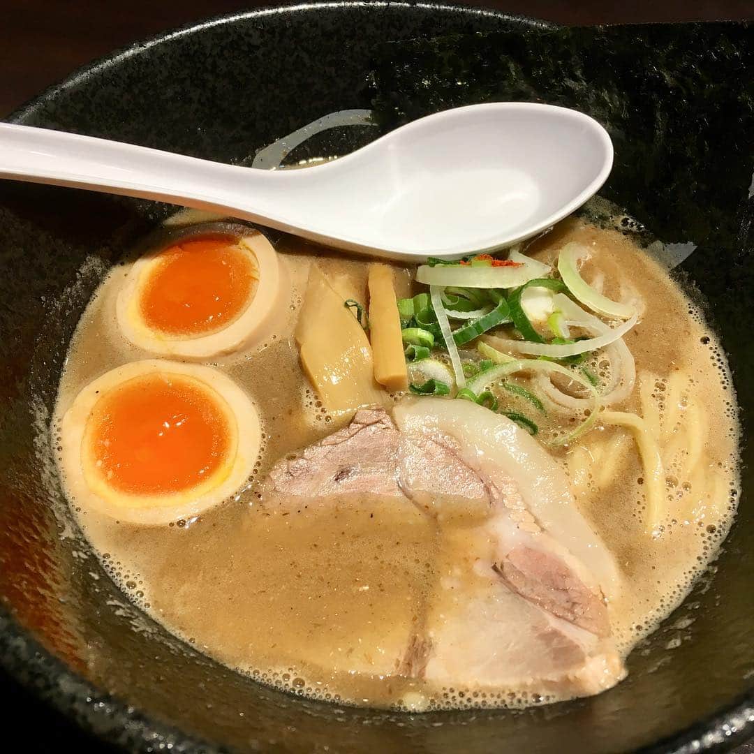 森千早都のグルメインスタ