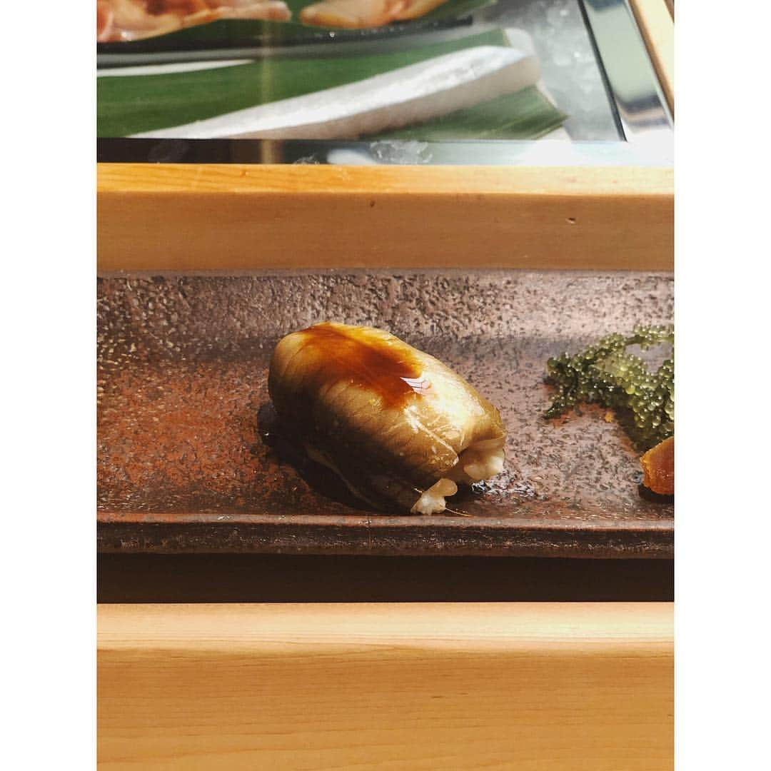 舞川あいくさんのインスタグラム写真 - (舞川あいくInstagram)「日本のお寿司🍣😋🇯🇵 #すし匠 #寿司 #sushi」12月7日 18時29分 - aiku_0817__