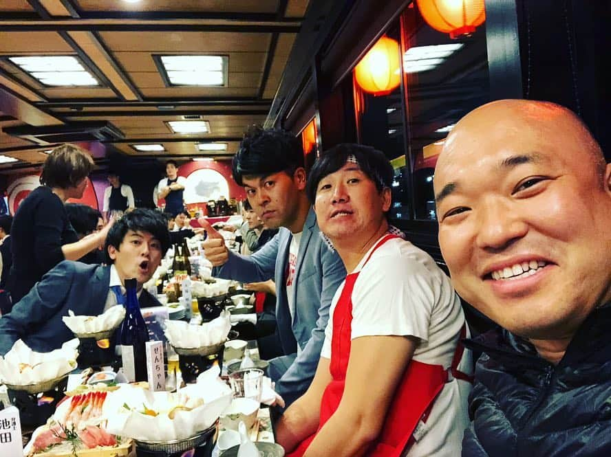 土佐卓也さんのインスタグラム写真 - (土佐卓也Instagram)「初めて屋形船に乗らせてもらいました！最高でした！ #屋形船 #クールポコ さん #土佐兄弟」12月7日 22時03分 - takuyatosa1