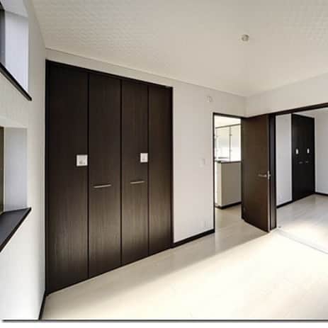 株式会社 元氣建設のインスタグラム：「#マイホーム #一戸建て #インテリア #ダイニング #キッチン #家づくり#モデルハウス #元氣建設 #元気建設 #リフォーム #リノベーション #ショールーム #住宅 #新築 #玄関 #自由設計 #注文住宅 #リビング #和室 #和 #大阪 #myhome #interior #showhome #instahome」