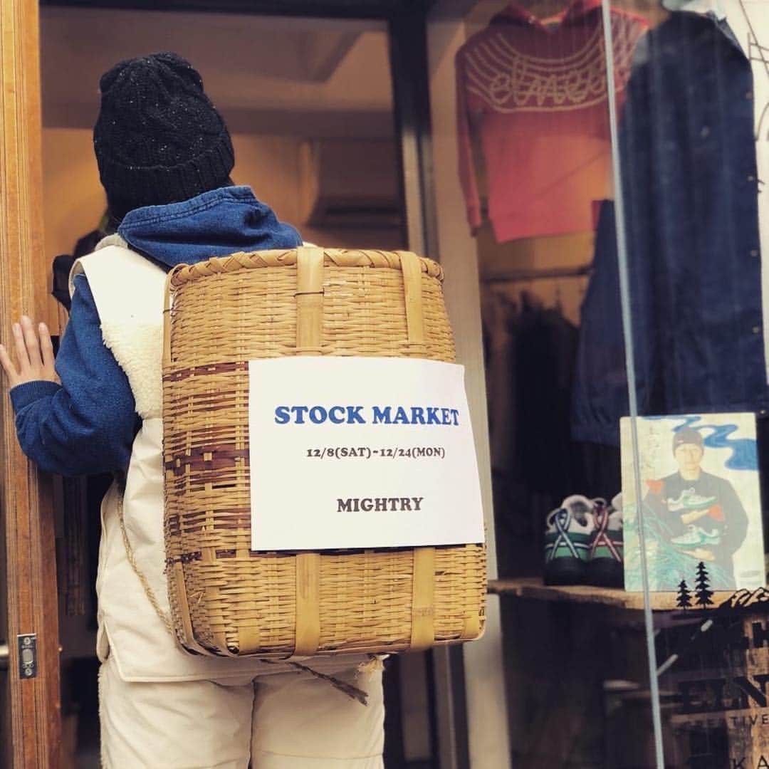 のインスタグラム：「代々木上原のMIGHTRY 本日から24日まで ストック・マーケットやって〼 エルネストのONLINEでもラインナップご覧になれ〼よ〜 🏁🏁🏁🏁🏁🏁🏁🏁🏁🏁 #elnest #えるねすと #エルネスト #mightry #マイトリー  #Repost @mightry_elnest ・・・ 明日よりSTOCK MARKET 店舗、ELNEST ONLINE共に お昼12時よりスタート 皆様のご来店、そしてONLINEのご利用お待ちしており〼 ・ #elnest #えるねすと #エルネスト  #elnestcreativeactivity #mightry #マイトリー #yoyogiuehara #代々木上原 #shibuya #japan  #fashion #stockmarket #ストックマーケット #sale」