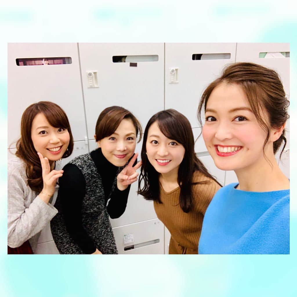 福田典子さんのインスタグラム写真 - (福田典子Instagram)「昨日は、番組終わりにめずらしいメンバーが残っていました〜💓 . . . #テレビ東京 #森本智子 #アナウンサー #須黒清華 アナウンサー #片渕茜 アナウンサー #福田典子 #アナウンス部 #深夜組 #女子会#wbs #日経プラス10 #sportsウォッチャー #sports #tv #girls #photooftheday #photography」12月8日 18時37分 - norikofukuda212