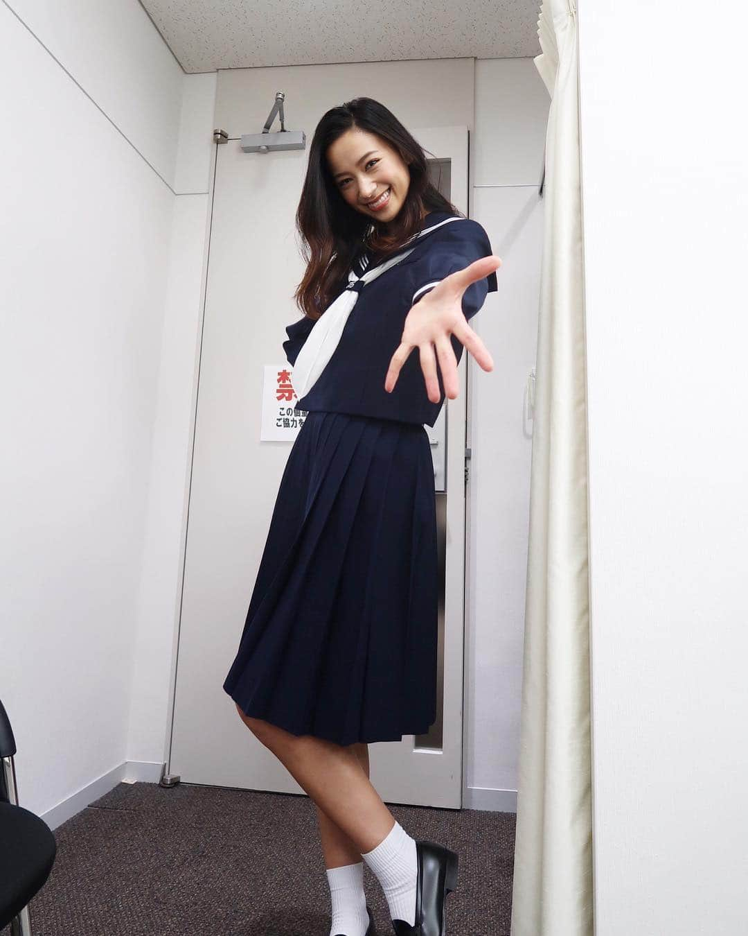 高橋ユウさんのインスタグラム写真 - (高橋ユウInstagram)「27歳。既婚。セーラー服。 「しくじり先生」 来週14日金曜日 テレビ朝日20:00〜2時間SP! ぜひ観てください✌︎ #しくじり先生 #セーラー服」12月8日 23時08分 - takahashiyu.official