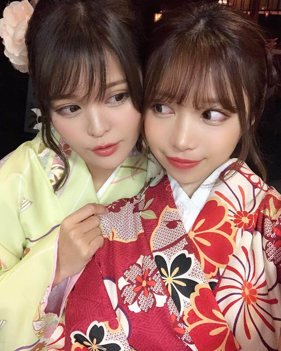 ななぴさんのインスタグラム写真 - (ななぴInstagram)「だにだにななぴ！🥰💕in 京都(秋冬ばーじょん)﻿ また行けてよかったぁあ﻿ ﻿ つぎはまた春に一緒に行こうね👩‍❤️‍👩﻿ ﻿ 今回もまたたくさんの笑いと伝説をありがとうございました。笑笑﻿ ﻿ #着物 #祇園 #浴衣 #和装 #和服 #着物ヘア #女子旅 #京都 #京都旅行 #八阪神社 #ヘアアレンジ #メイク #国内旅行 #旅行大好き #だにだにななぴ」12月9日 11時21分 - __nanapgram__