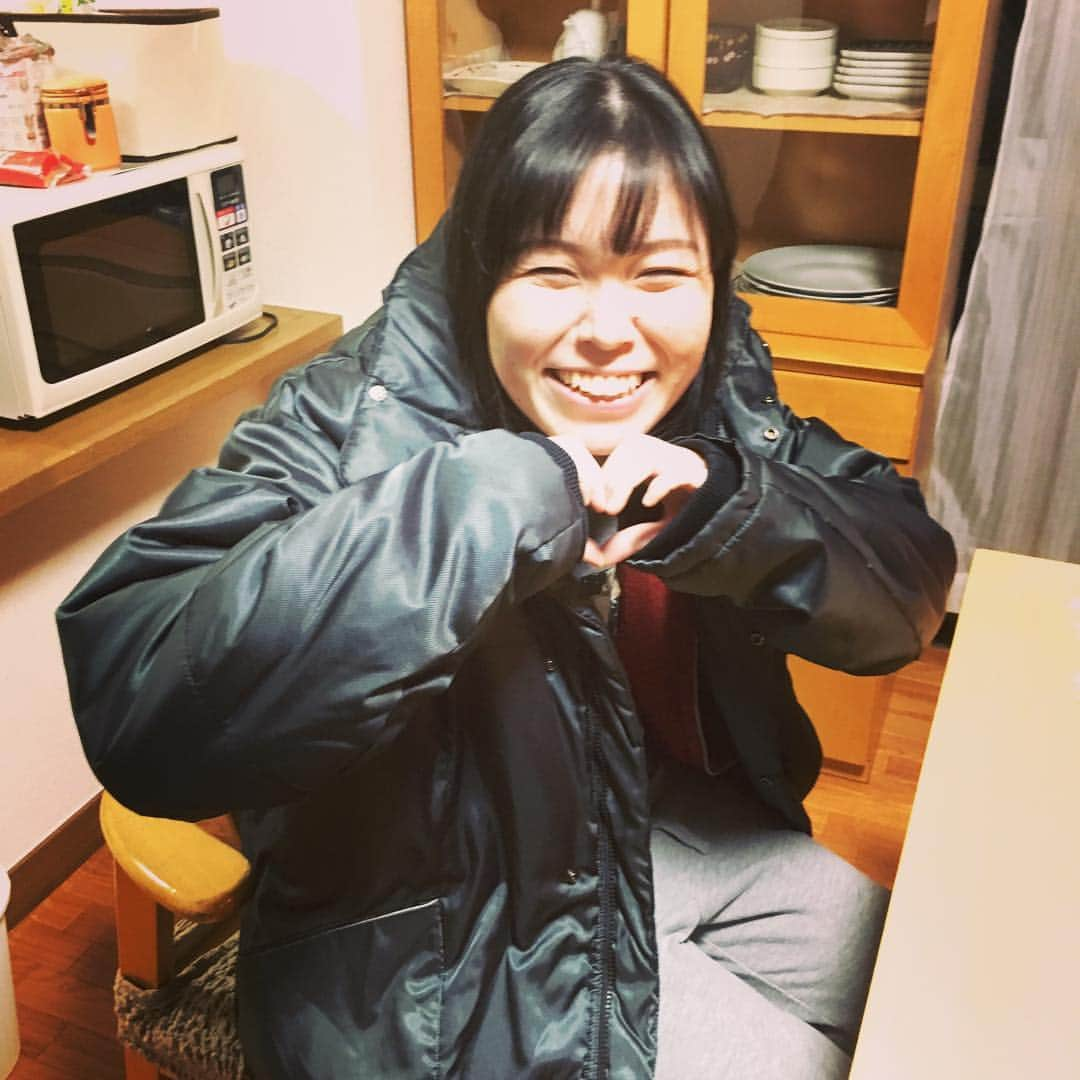 テレビ朝日「ブスだってI LOVE YOU」さんのインスタグラム写真 - (テレビ朝日「ブスだってI LOVE YOU」Instagram)「㊗️クランクイン❗️ #尼神インター #誠子 #ブスラブ #ドラマはお部屋から始まる！#ブスラブマーク」12月9日 12時21分 - busulove_tva