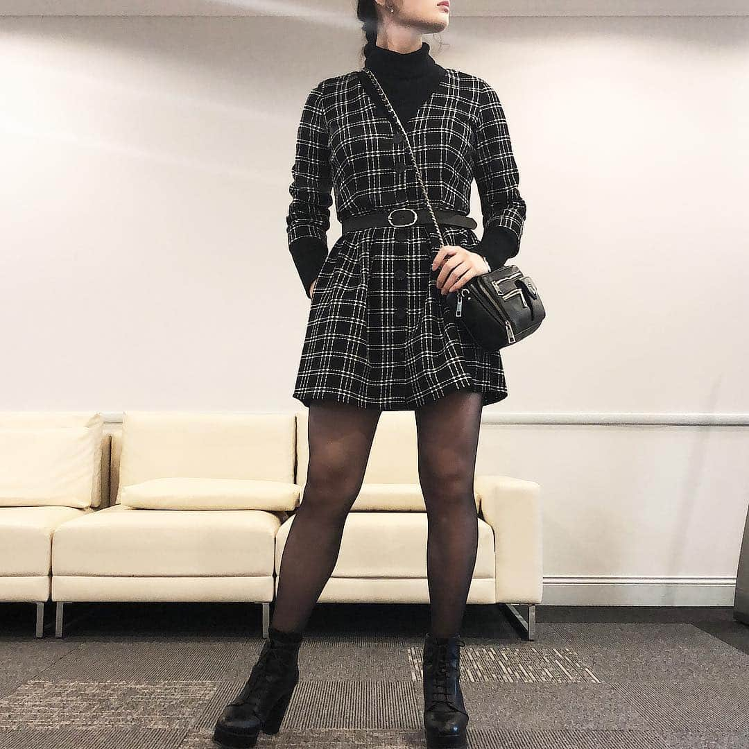 鈴木瑛美子さんのインスタグラム写真 - (鈴木瑛美子Instagram)「買ってよかったベスト5に入る服 ZARA民です 手出せる許容範囲内なので笑💸」12月9日 16時54分 - emksuzuki