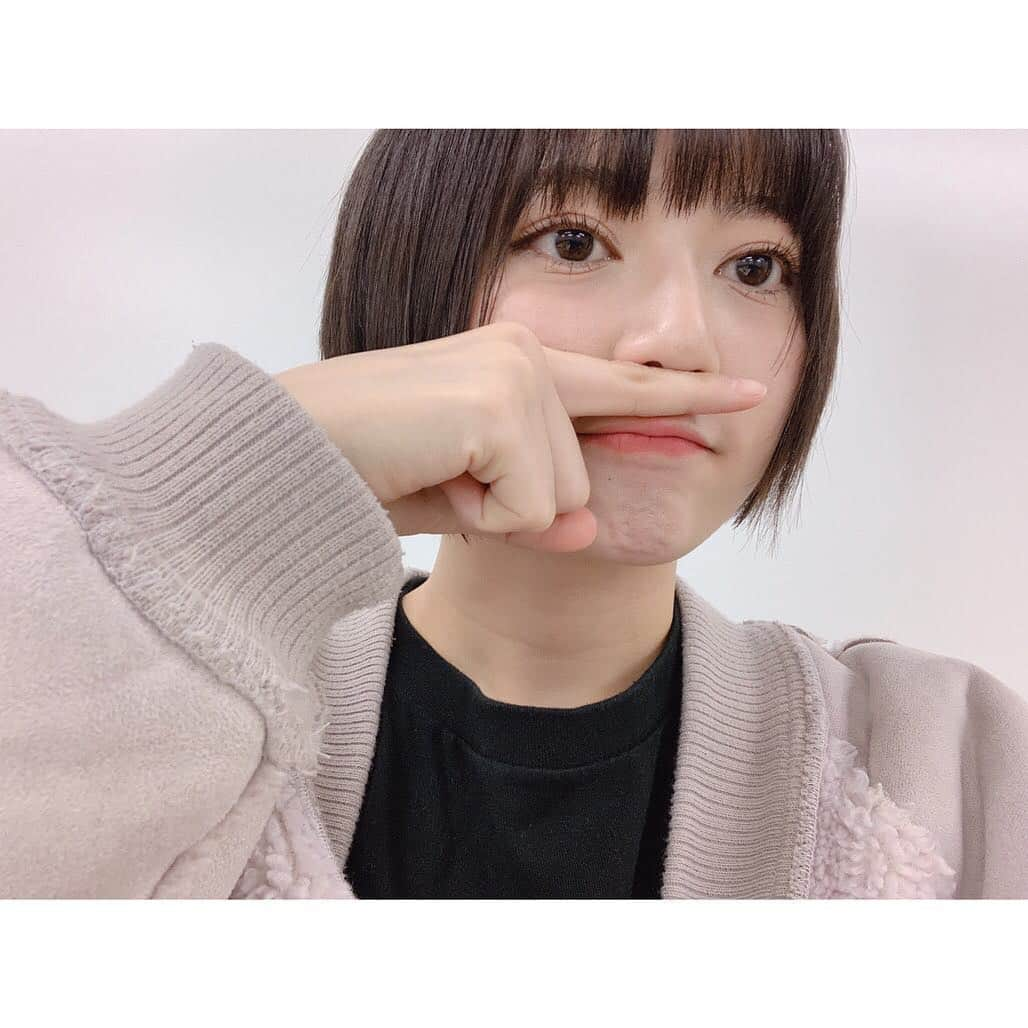 安本彩花さんのインスタグラム写真 - (安本彩花Instagram)「ㅤㅤㅤ ㅤㅤㅤㅤㅤㅤ ㅤㅤㅤ光キャッチっ。﻿ ﻿ ﻿ #お目目キラっとした ﻿ #やったー﻿ #アプリでキラっと ﻿ そして﻿  #メンタル#大切﻿ ﻿ ﻿ #可愛く盛りたい女子はメンタル洗浄しとけー﻿ #ダブルキラキラでいこーぜ﻿ ﻿」12月9日 18時42分 - yasumoto_ayaka_official