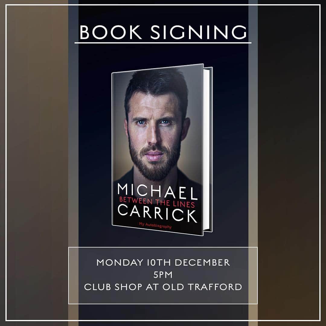 マイケル・キャリックさんのインスタグラム写真 - (マイケル・キャリックInstagram)「Looking forward to signing copies of my book at the club shop Old Trafford tomorrow from 5pm 📖 @michaelcarrickfoundation @manchesterunited  #MCBetweenTheLines」12月10日 0時32分 - carras16