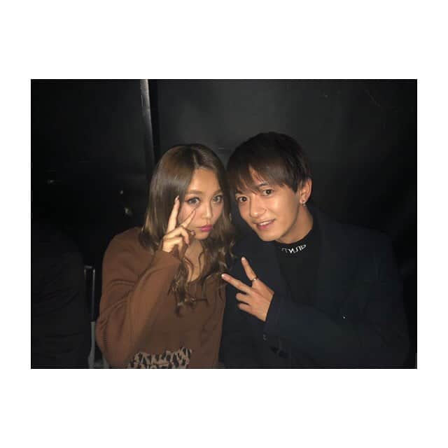 土屋怜菜（れいぽよ）さんのインスタグラム写真 - (土屋怜菜（れいぽよ）Instagram)「そして大好きでいつもお世話になっている﻿ 士門くん。﻿ ﻿ 久々に会えましたが、色々勉強させてもらったし﻿ やっぱり本当に優しくて素敵な方です☺️﻿ ﻿ また士門くんにあえますよーにっ🙏🏻💕﻿ ﻿ 今日はありがとうございました！  #ファッションリーダーズ」12月9日 21時31分 - reipoyo_0411