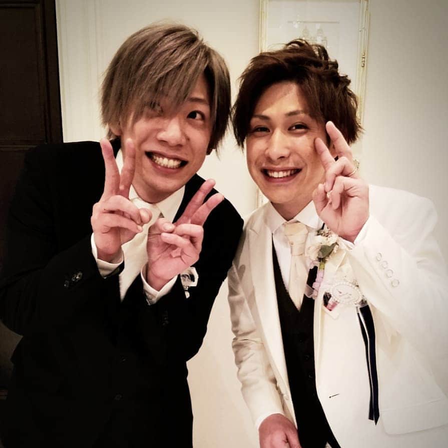 のインスタグラム：「弟結婚式でした( ´_ゝ｀)ゞ」