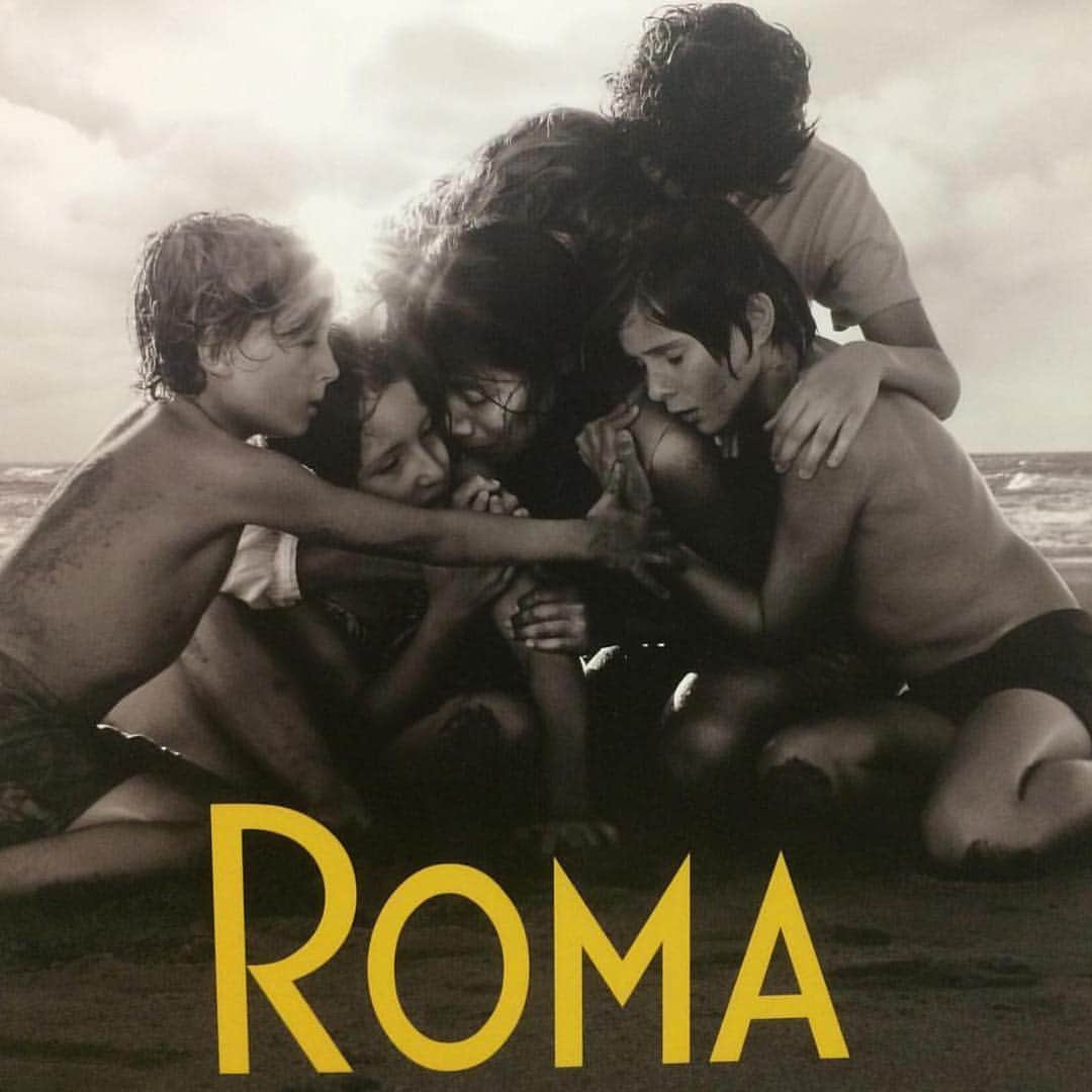トレードマークさんのインスタグラム写真 - (トレードマークInstagram)「#romathemovie #alfonsocuaron 💛🖤」12月10日 8時51分 - trdmrk