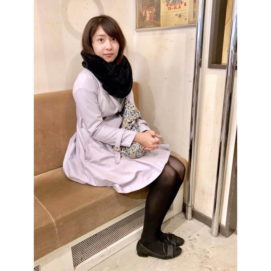 山下耀子さんのインスタグラム写真 - (山下耀子Instagram)「. . よく人を見つめる癖があります。 その時は興味を持たれてるんだと思ってください。 決して顔に何かついてるわけではありません。 #ちょっとほくそ笑んでる」12月10日 12時26分 - twinkleyesy