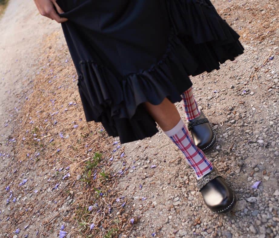 NewbarKのインスタグラム：「Shop our limited edition of Clogs with crystal band now at Newbark.com」