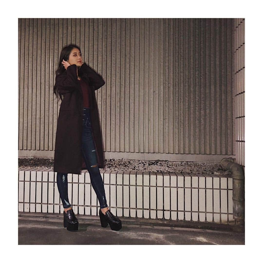 池田美優（みちょぱ）さんのインスタグラム写真 - (池田美優（みちょぱ）Instagram)「． 茶に近いボルドーコート🧥♥ #emoda #mystyleemoda」12月11日 21時50分 - michopa1030