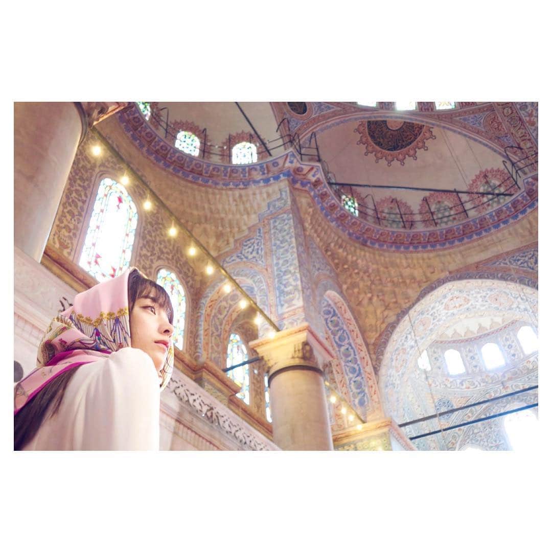 山本美月さんのインスタグラム写真 - (山本美月Instagram)「モスク、美しかった…  #Mizuki #みづきと行くトルコ #発売まであと4日」12月11日 22時01分 - mizuki_yamamoto_official