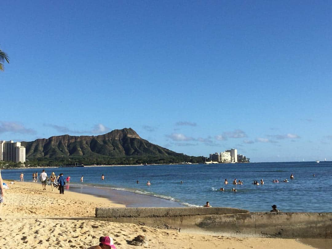 Op oceanpacific Japanのインスタグラム：「🏄🏄🌊 #OceanPacific #OP #beachwear #surf #ola #opjapan #oceanweb #beach #surf #surfer #surfing #surfpants #Hawaii #Waikiki #オーシャンパシフィック #海 #ビーチ #サーフ #サーフィン #サーフボード #波乗り #ハワイ #ワイキキ」