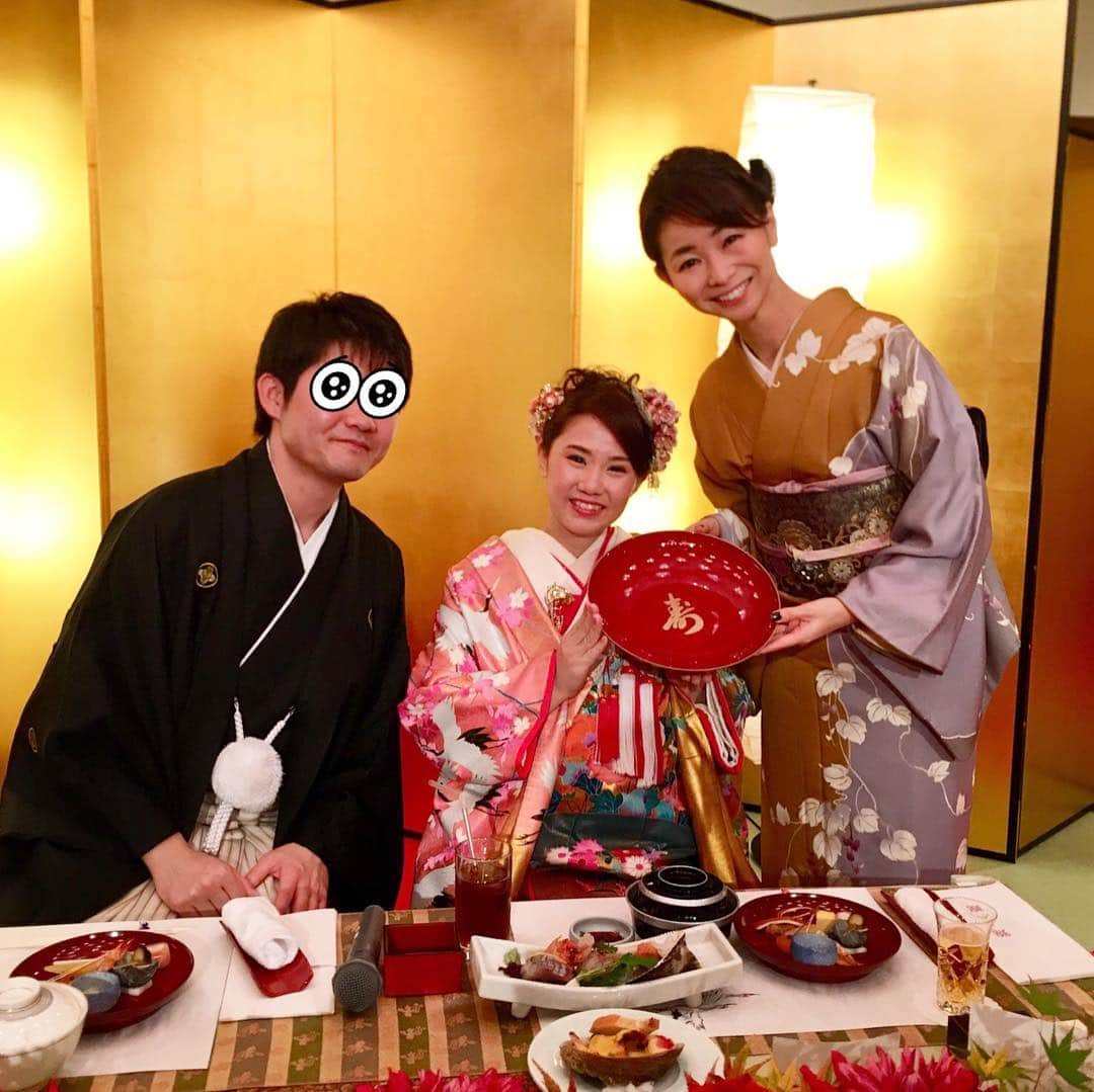 荒生暁子のグルメインスタ