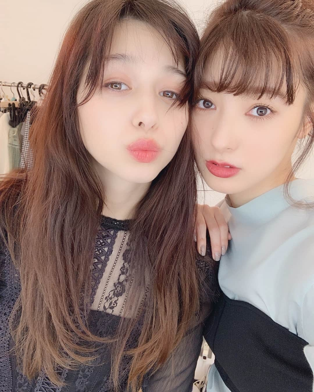 宮本茉由さんのインスタグラム写真 - (宮本茉由Instagram)「ぽーたろとおきゃんきゃん💜👯‍♀️」12月11日 17時09分 - mayu_miyamoto_official