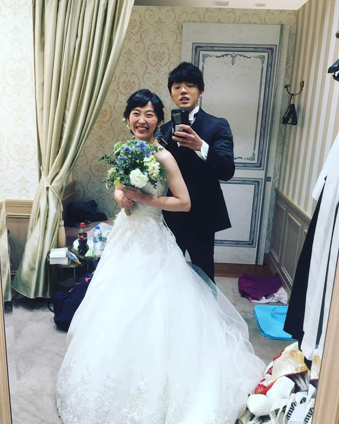 藤井快さんのインスタグラム写真 - (藤井快Instagram)「Wedding photos!!🤵👰 • 結婚写真撮ってきましたー。 • #kimono #dress #結婚しました #一年半前に #和装洋装 #式は未定」12月11日 21時24分 - fujii_kokoro