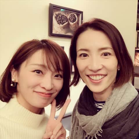 藤咲えりさんのインスタグラム写真 - (藤咲えりInstagram)「敬愛するちぎさん！！ あっと言う間に時間が経つ程楽しい時間でした^_^ #髪の長さ同じくらい」12月11日 23時19分 - eri_fujisaki91