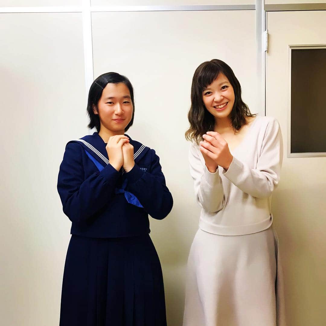 上杉あずさのインスタグラム：「. ‪今回は、みらスタ史上最年少！春日東中学校ソフトボール部3年・小城遥香さんを取材しました⚾︎人柄も魅力的で、早速ファンになりました♡左ピッチャーの遥香さん、どちらかと言うと大人しそうな女の子ですが...マウンドに上がると😆🔥🔥🔥中3で90キロ台後半ってハンパないですよね！！放送は今週金曜日のRKBラジオ｢ホークス＆スポーツ｣にて📻聴いてください❤️ #rkb #radio #radiko #broadcast #tv #show #media #sports #softbankhawks #softball #olympics #🏅 #juniorhighschool #athlete #ラジオ #ホークス #スポーツ #東京オリンピック #東京五輪 #ソフトボール #日本代表」
