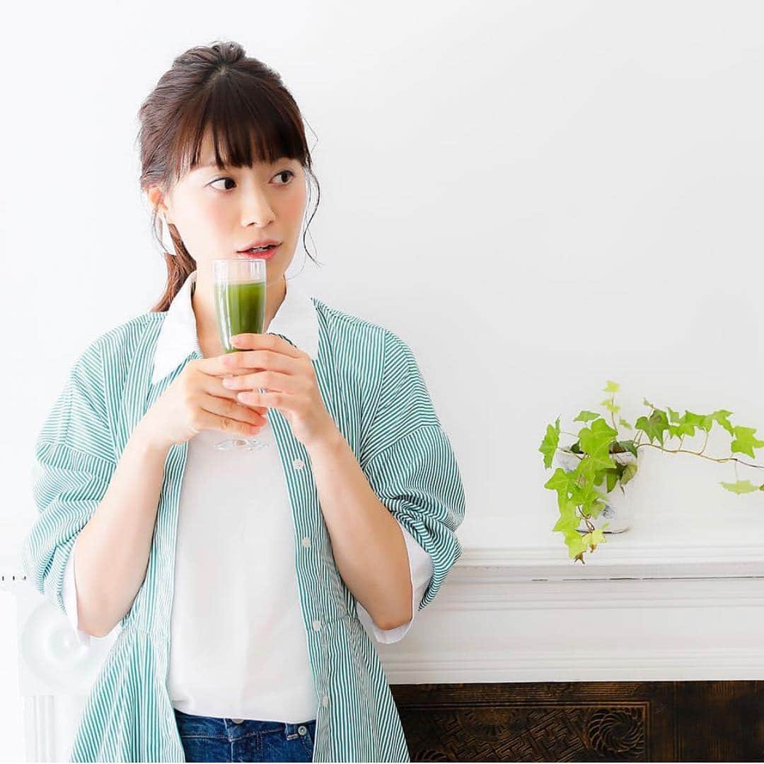 【公式】グリーンクレンズカクテルのインスタグラム：「美しくダイエット♡ モデルも愛用のクレンズジュース🍹 グリーンクレンズカクテル😋！ #diet #ダイエット  #グリーンクレンズカクテル #毎日 #greencleansecocktail #juicecleanse #ジュースクレンズ #美容 #健康 #ライフスタイル #ナチュラル #ヘルシー #ジュース #l4l #followme #f4f #follow4follow #相互 #フォロー #フォロバ  #맞팔 #팔로미 #美意識 #痩せる #痩せたい #痩せた #インスタダイエット #ボディメイク #クレンズダイエット #クレンズジュース」