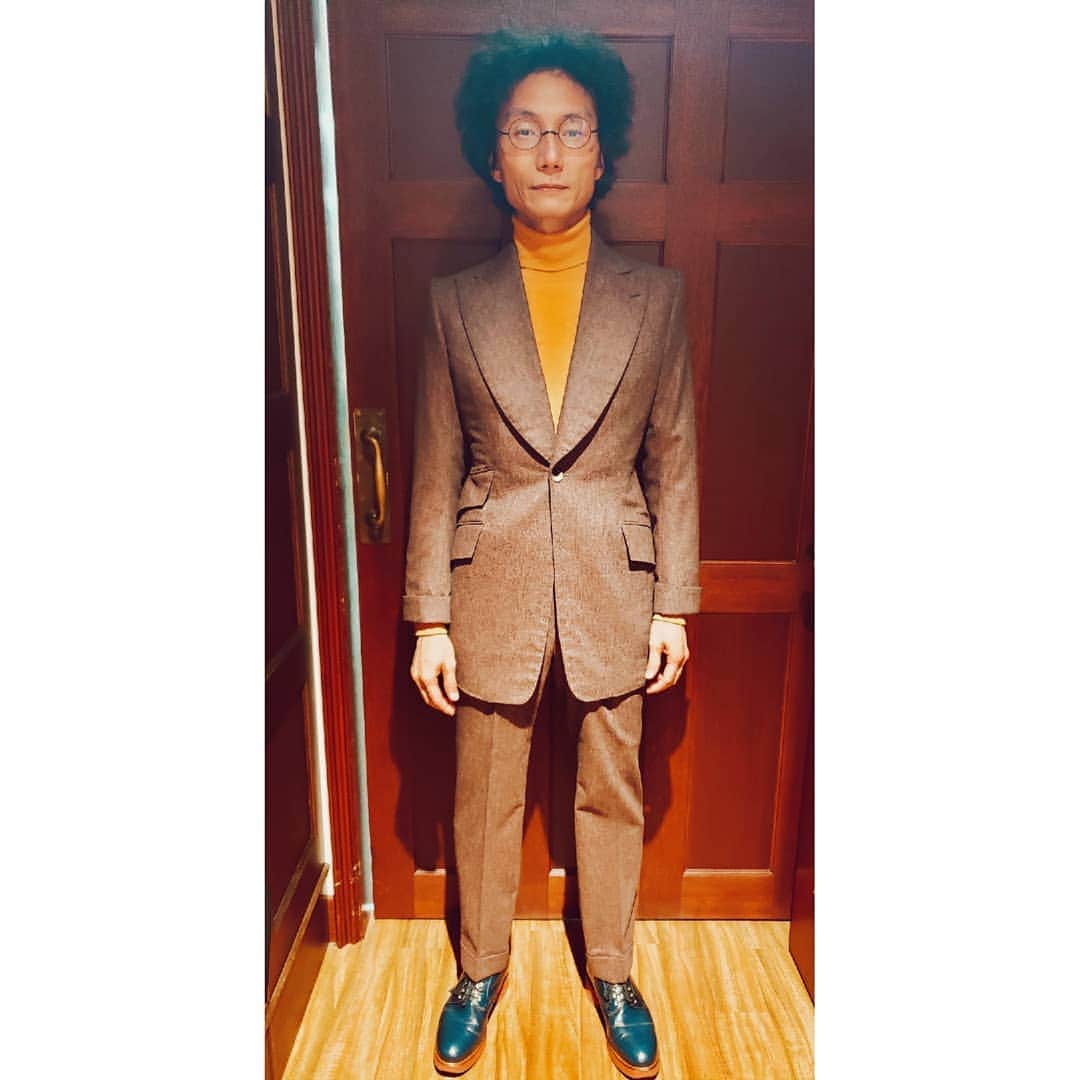 信國太志のインスタグラム：「Browny grey #flannel #bespoke #suits for Mr.I. #bespoketailor #tailor #taishinobukuni #mensfashion #tailoredclothing」