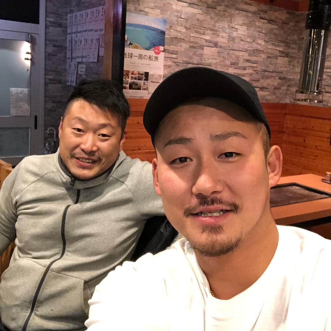 中田翔さんのインスタグラム写真 - (中田翔Instagram)「お腹いっぱい！！ 家の近くにこんな店あったらいいな！！！ #中田翔#大阪#お好み焼き」12月12日 21時57分 - shonakata_official