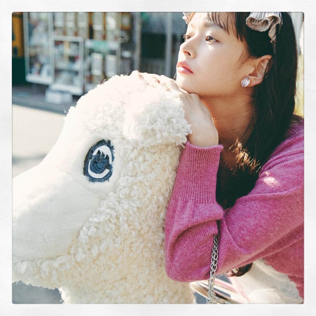 夏子さんのインスタグラム写真 - (夏子Instagram)「bis magazine. アシザワさんの御写真です。是非に！」12月12日 21時58分 - natsuko93_official