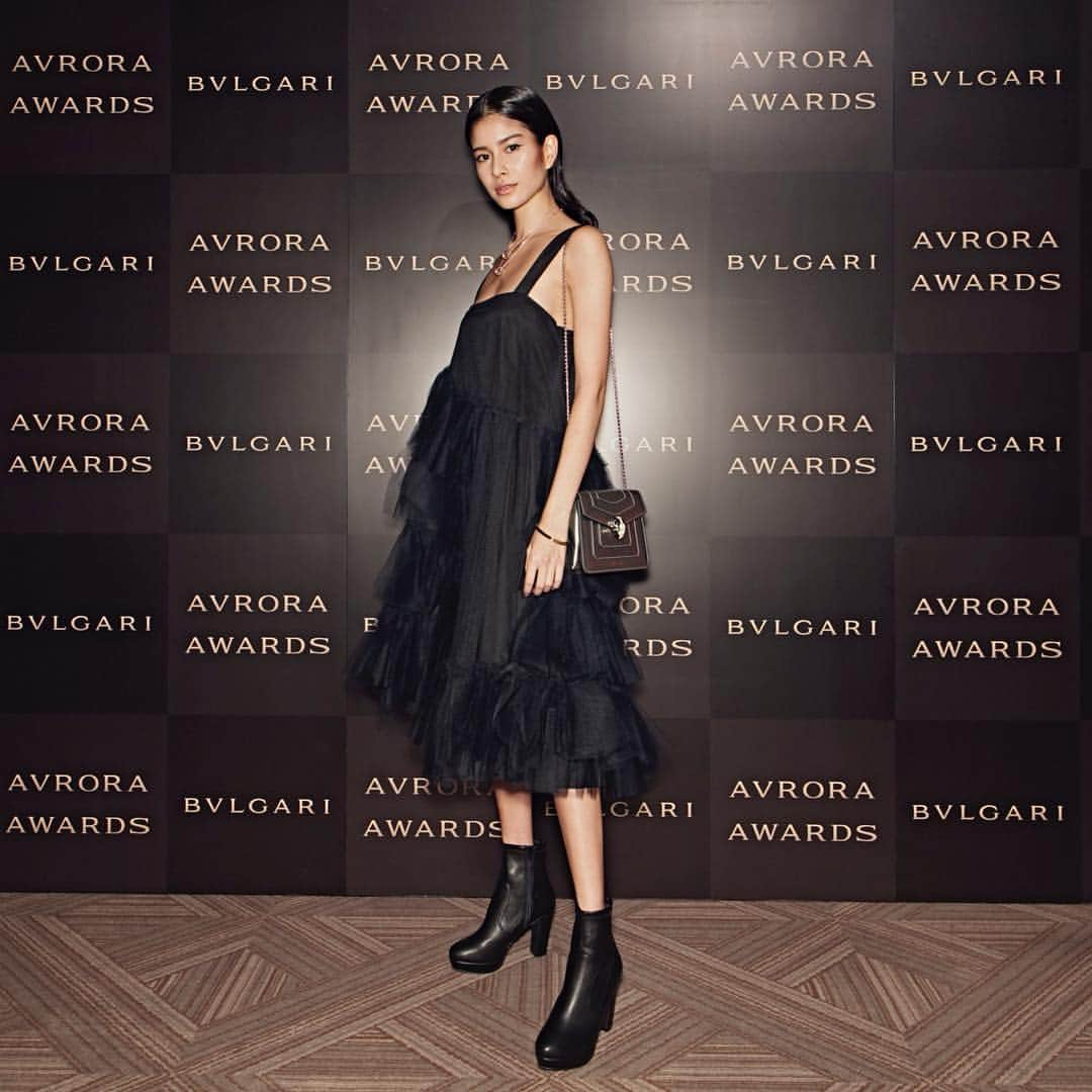 Julia Abe Brazilianさんのインスタグラム写真 - (Julia Abe BrazilianInstagram)「Thank you Bvlgari for having me last night 🖤#avroraawards #inspiringwomen #bvlgari #farfetchcloset #jeanchristophebabin  @bulgariofficial @farfetch Also thank you @wbolognino !!!」12月13日 6時55分 - juliasumire