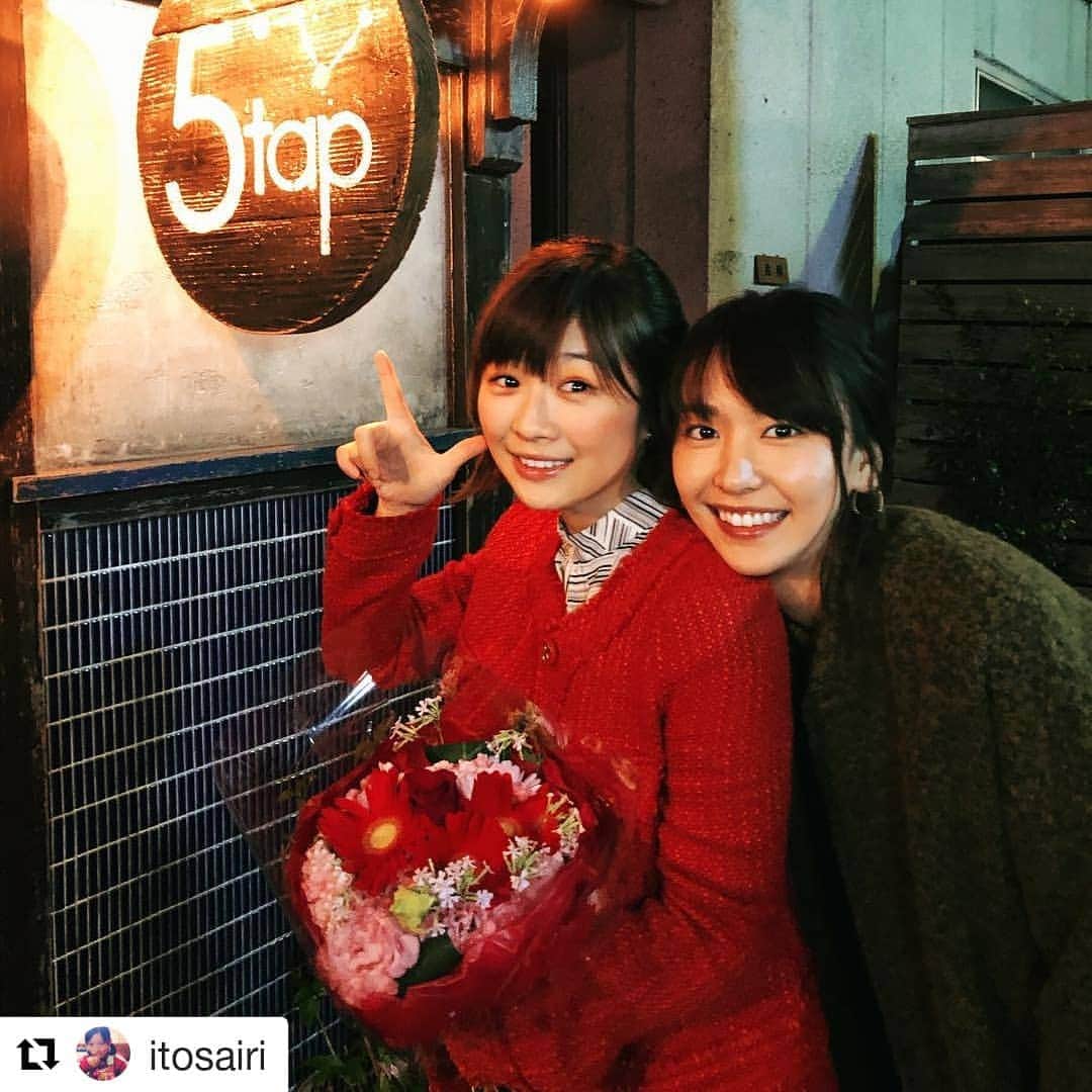 日本テレビ「獣になれない私たち」のインスタグラム：「二人とも幸せに✨  #伊藤沙莉 #新垣結衣 #松任谷夢子 #深海晶 #獣になれない私たち #けもなれ  #３か月ありがとうございました」
