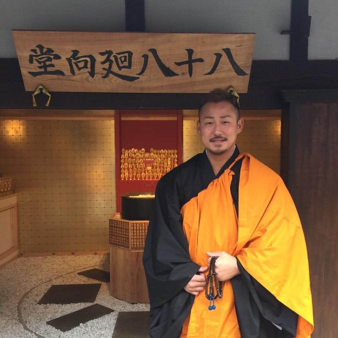 中田翔さんのインスタグラム写真 - (中田翔Instagram)「今日は護摩行に行かせてもらいました！毎年行かせてもらってるけど頑張ろってなる！！皆さん頑張りましょうね！！ #中田翔#護摩行」12月13日 15時41分 - shonakata_official