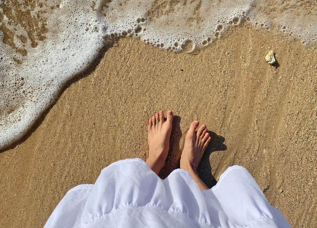 中村優さんのインスタグラム写真 - (中村優Instagram)「たくさん歩きました🏖🌈 #hawaii#beach#優trip」12月14日 3時00分 - nkmr_yu