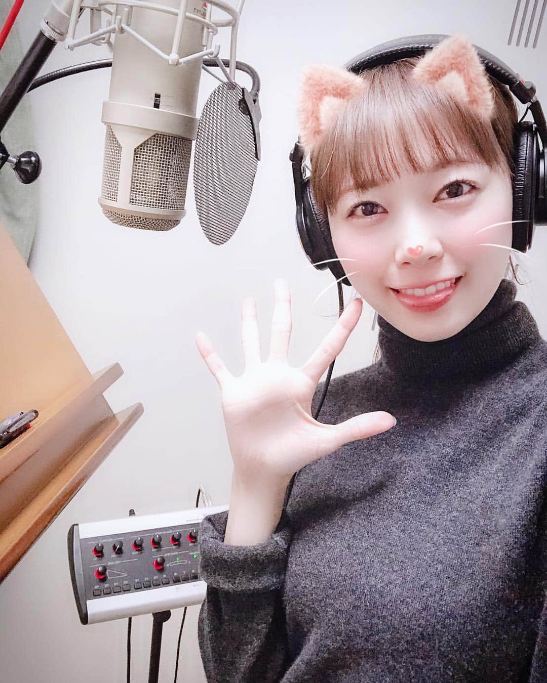 渡辺美優紀さんのインスタグラム写真 - (渡辺美優紀Instagram)「. Recording.🎤 ~💓 .」12月14日 17時41分 - miyukichan919