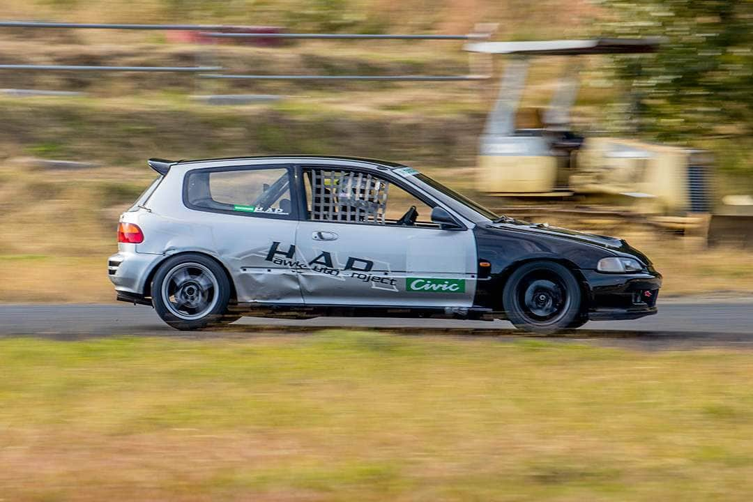 mistbahnさんのインスタグラム写真 - (mistbahnInstagram)「_ HAC（Hawk Auto Project) EG6 Honda CIVIC _ Shot on 25-Nov 2018 "HAOC(Honda Accord Owners Club) Track day" at SUZUKA TWIN Circuit (One track in SUZUKA) _ _ owner: @civic.1112 photo: @mistbahn _ _ 2018年11月25日、鈴鹿ツインサーキットで開催の「HAOC(ホンダ・アコード・オーナーズクラブ)走行会」で撮影。 「HAOC」は「ホンダ・アコード・オーナーズクラブ」ではアコード以外にもホンダ車がいろいろ走っていました。 _ _ #haoc #hondaaccordownersclub #suzukatwin #suzukatwincircuit #鈴鹿ツインサーキット #honda #civic #hondacivic #ホンダシビック #シビック #eg6 #eg #egcivic #hondacivicsir #bseries #b16 #b16c #osakajdm #kanjo #kanjostyle #kanjoracer #kanjozoku #timeattack #timeattackjapan #trackcar #trackspec #trackstance #hawkautoproject #hac」12月14日 21時50分 - mistbahn