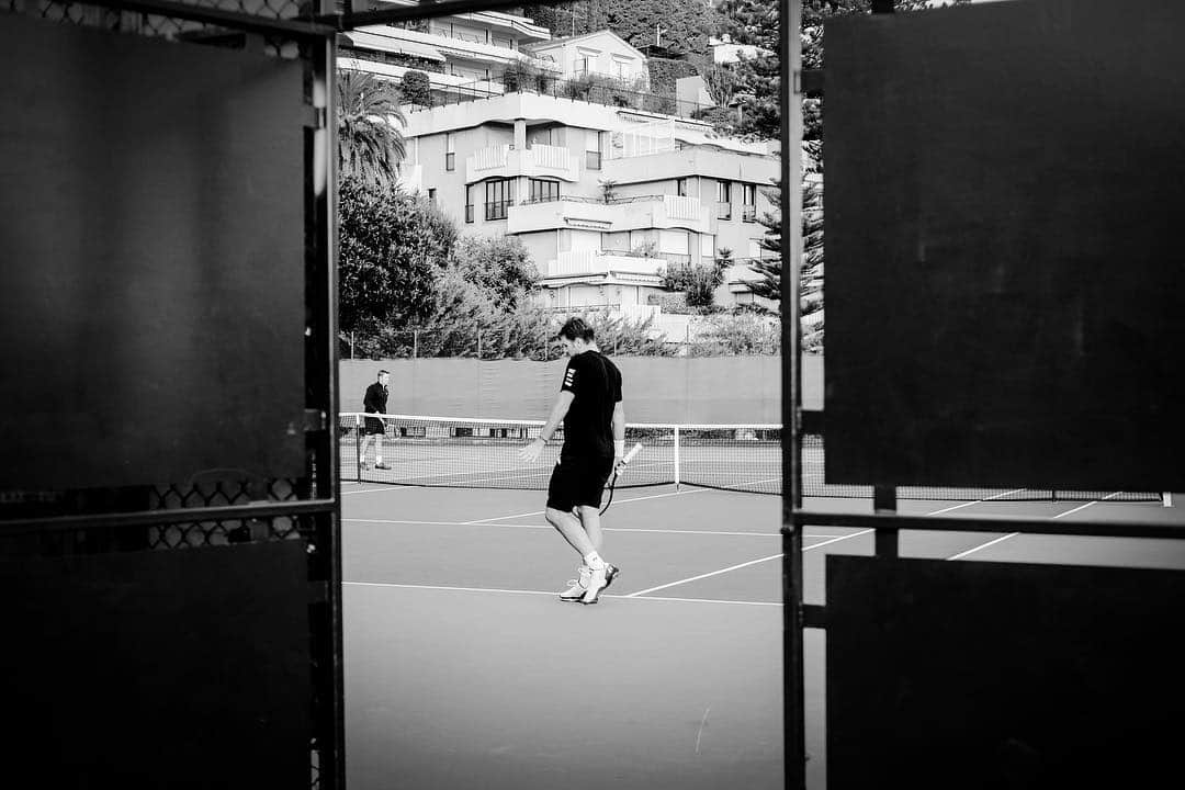 スタニスラス・ワウリンカさんのインスタグラム写真 - (スタニスラス・ワウリンカInstagram)「⚫️⚪️」12月14日 23時27分 - stanwawrinka85