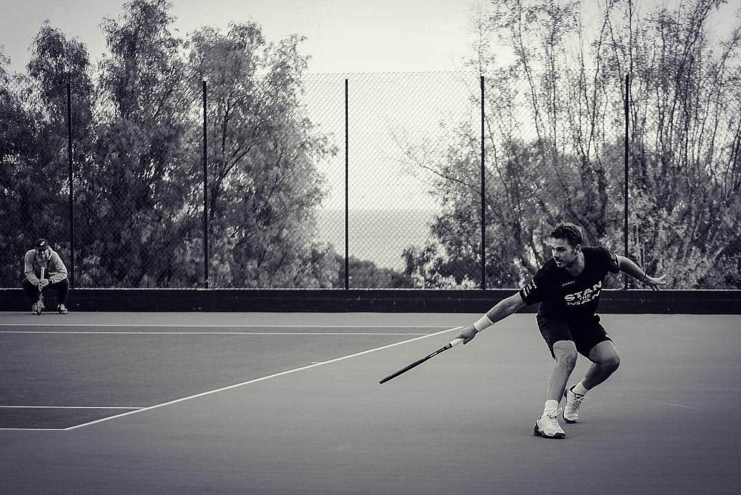 スタニスラス・ワウリンカさんのインスタグラム写真 - (スタニスラス・ワウリンカInstagram)「⚫️⚪️」12月14日 23時27分 - stanwawrinka85