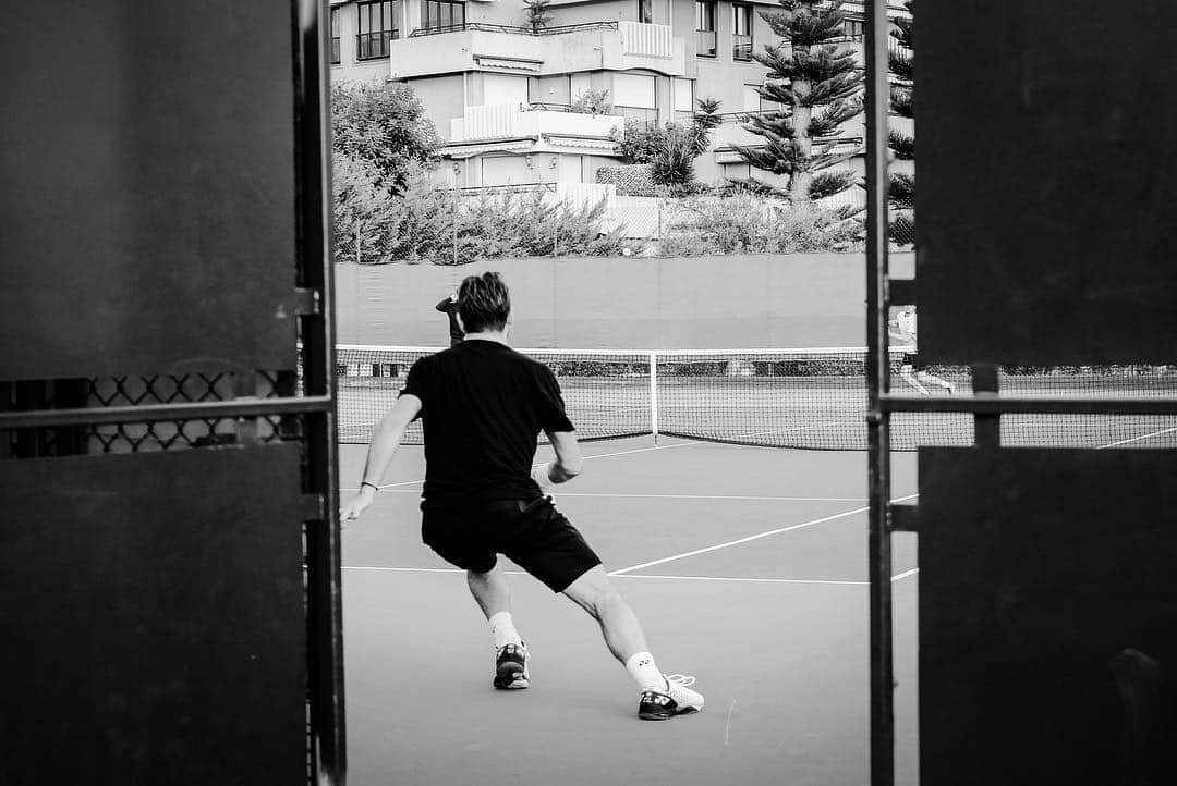 スタニスラス・ワウリンカさんのインスタグラム写真 - (スタニスラス・ワウリンカInstagram)「⚫️⚪️」12月14日 23時27分 - stanwawrinka85