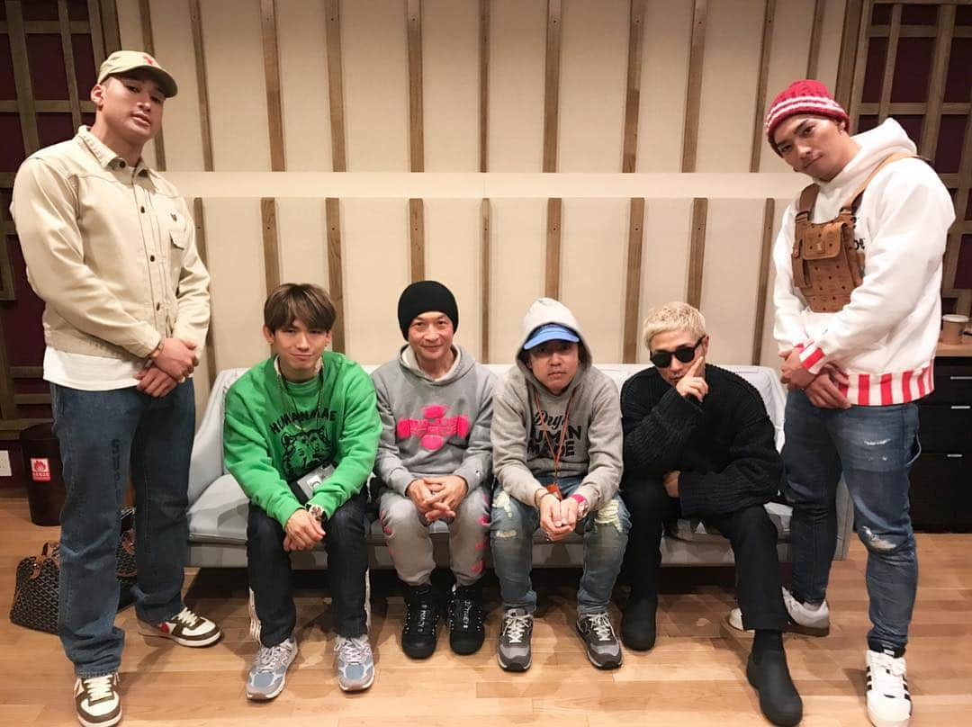 HONEST BOYZさんのインスタグラム写真 - (HONEST BOYZInstagram)「REC with LEGEND🎤 #高木完  See you in Osaka 🏯✨」12月15日 10時17分 - honestboyz_official