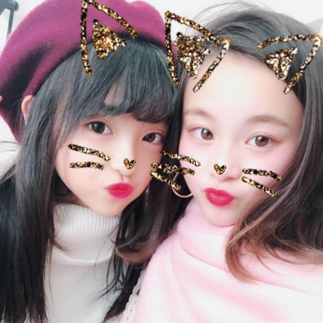 MINAMIさんのインスタグラム写真 - (MINAMIInstagram)「. さーちゃんと事務所で久しぶりに会えた👼🏻💞 めちゃ楽しかったぁ〜〜🌸 時間巻き戻したいよ⏳  だいすきー！！ また会おね😳😳😳 . . . #大好き #また会いたい #楽しかった #ありがとう #お疲れ様でした #久しぶり」12月15日 19時42分 - mimi.minami.mimi