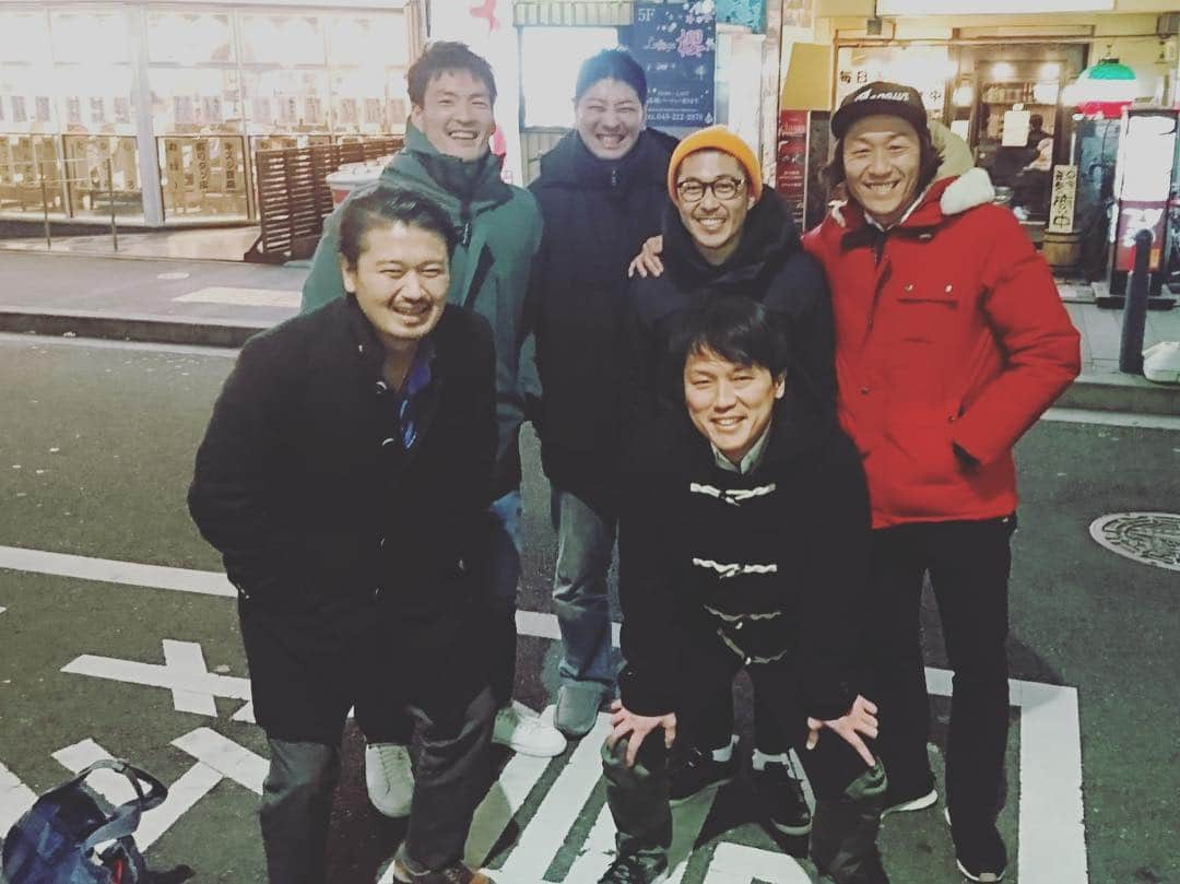 石川直宏さんのインスタグラム写真 - (石川直宏Instagram)「昨日は青春を共に過ごした仲間たちと♪ マリノスJr.Y追浜の蹴り納め & F・マリノスユース「安達会」。ハムスト痛めていて少ししかプレー出来ず 泣。共に切磋琢磨し合った仲間達はかけがえのない宝物。  #蹴り納め #横浜マリノスジュニアユース追浜 #おいはまじゃなくておっぱま #オッパマーズ #安達会 #横浜Fマリノスユース #仲間 #同級生 #ライバル #青春 #切磋琢磨 #トリコロール」12月30日 14時36分 - sgss.18