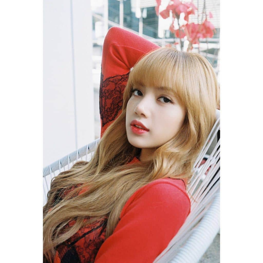 リサさんのインスタグラム写真 - (リサInstagram)12月30日 13時56分 - lalalalisa_m