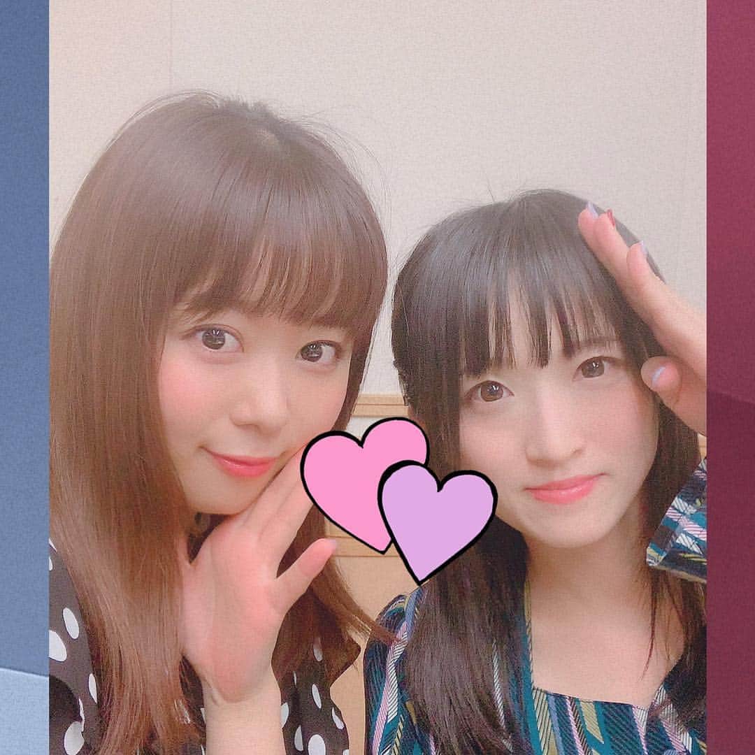のインスタグラム：「こんばんは🙂 今夜も23時から生放送「こむちゃっとカウントダウン」ゲストは #早見沙織 ちゃんです！ そして深夜3時から「トーキングすむすむ」ゲストは #藤田咲 ちゃん！ 青と赤でちょっと“アレ”を意識したお写真撮りました〜💙❤️ すむすむTSAミニコーナー12月の担当は、新城星華さんと髙橋若那さん！ 「時事問題」にチャレンジしますよ🤓📑 今夜も文化放送を聴いてくださいね〜(*｀∇´*)♪♪♪ #comcha #sumu #joqr  #文化放送 #radiko #radio #東京声優アカデミー #ニジスタ #こむちゃ #こむちゃっちゃー」