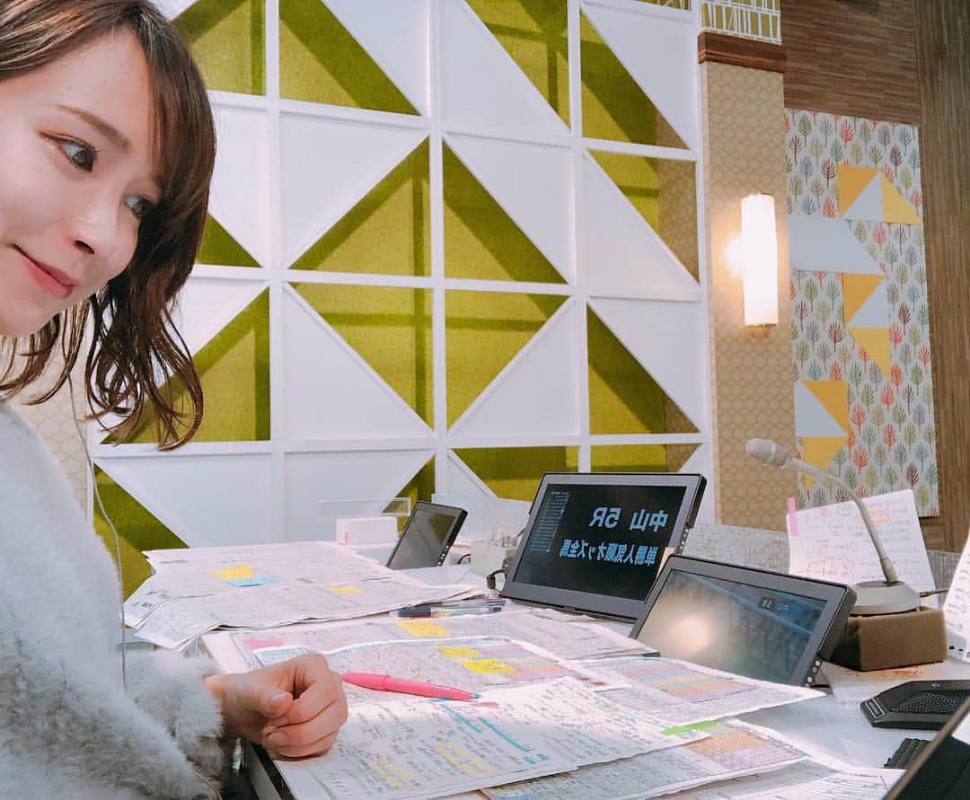 黒澤詩音のインスタグラム：「* #グリーンチャンネル 『中央競馬 パドック中継』 * この一年、ご覧頂いた皆様。 ありがとうございました🙇‍♂️✨ * 大好きな競馬が趣味からお仕事に😊。 この一年、学びの連続でした！ * 今週末をもって本年の三場開催終了のため、 一足早く休養へ🏇笑 また年明け、同じ時間にお会いしましょうね😊 * #競馬 #こんな感じで毎週喋ってたよ #スカパー #tv #keiba  #umajo #アナウンサー #朝日杯フューチュリティステークス #朝日杯FS」