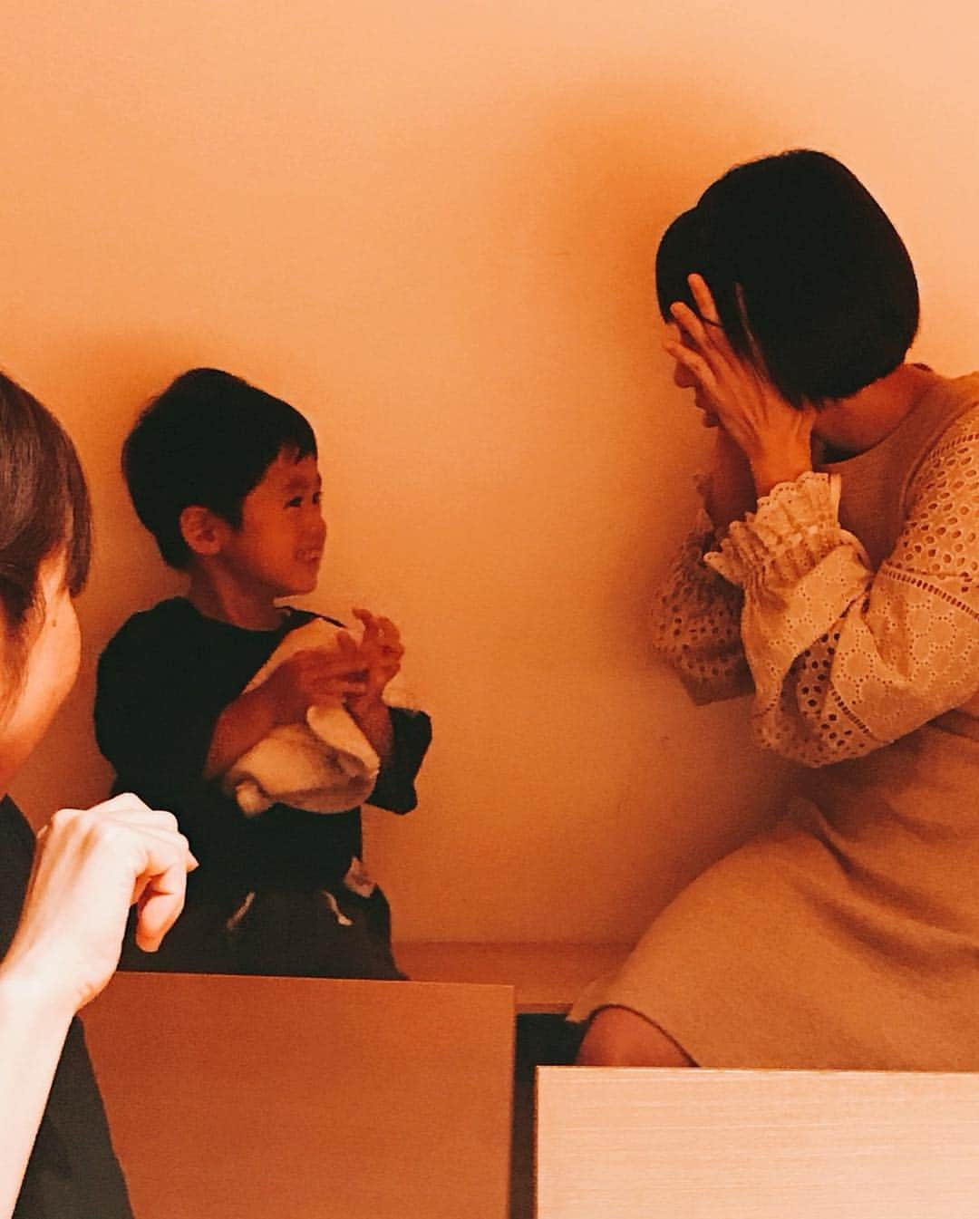 吉岡里帆さんのインスタグラム写真 - (吉岡里帆Instagram)「成長中。 隣で見守っていたい子。」12月16日 2時09分 - riho_yoshioka