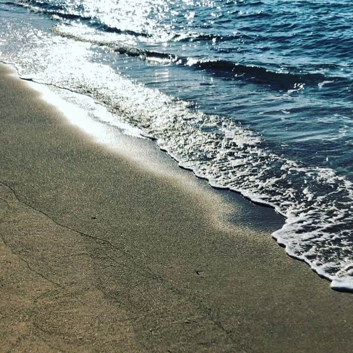 セソコマサユキのインスタグラム：「今日の海。」
