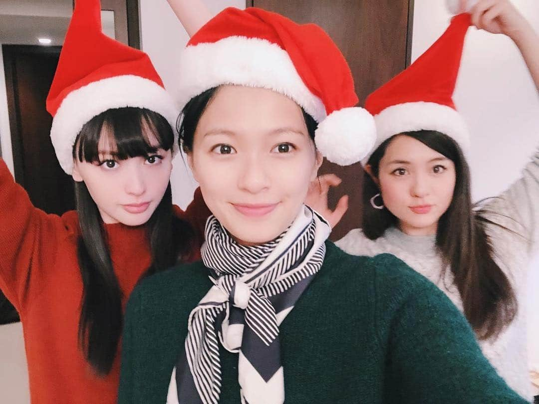 鈴木えみさんのインスタグラム写真 - (鈴木えみInstagram)「🎅🏻🎅🏻🎅🏻」12月16日 16時59分 - emisuzuki_official